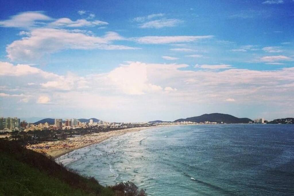 Ap Confortavel Guaruja - Enseada ภายนอก รูปภาพ